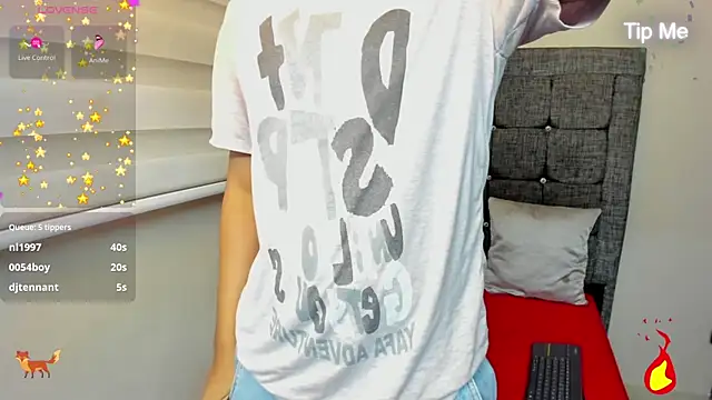 Little_Twink19x live