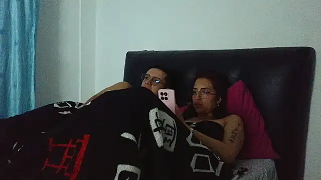 max_and_lilu2 live