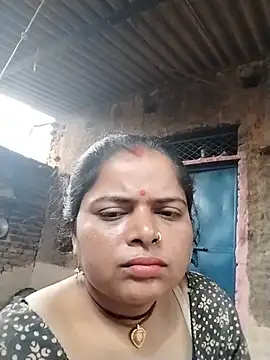 HOpooja356l live