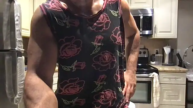 BigGuyMuscle live