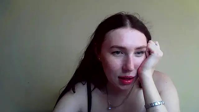 Milana_Lovee live