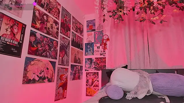 MissCurvyTop live