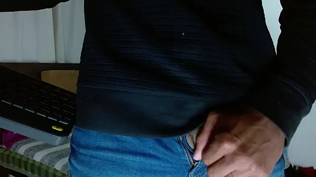 JohanyLatino live