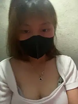 Emmi_cute9x live