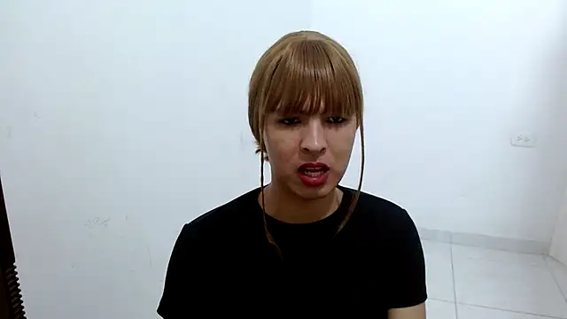 estefania224 live