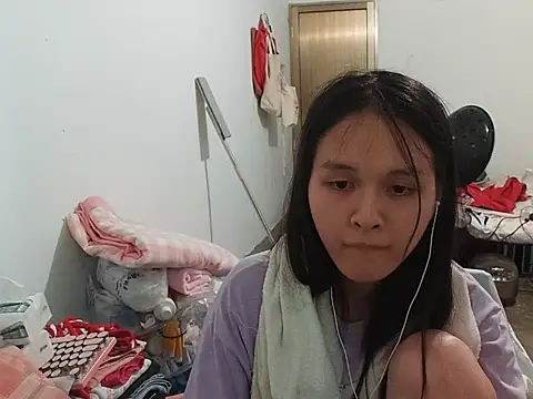RebelAura live