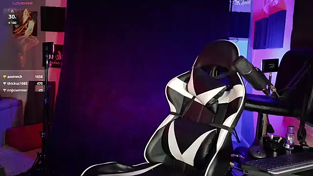 FiftyShadez live
