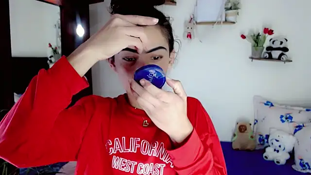 NathalialLooes live