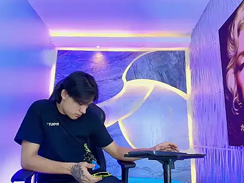 monky_0002 live