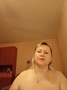 I_amVeronicle live