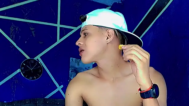 Liamscott_ live