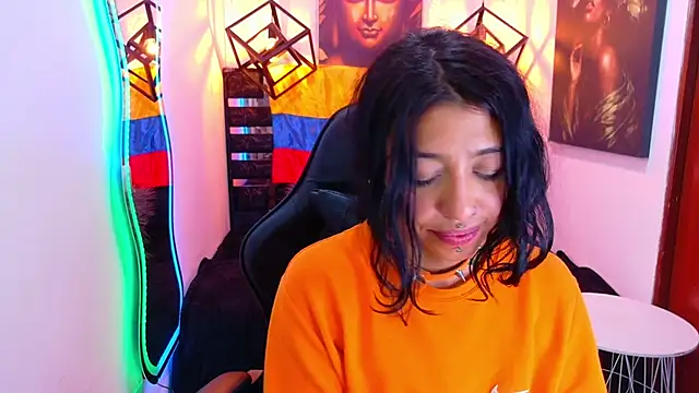REDHOTTER_ live