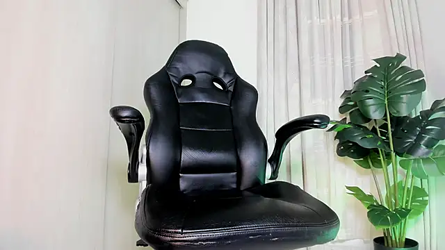 Biscuit_oliva live