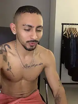 NicolasChest_xxx live