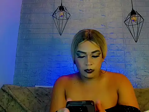 CristalGill_ live
