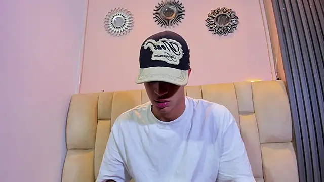 Tyler_Noir live