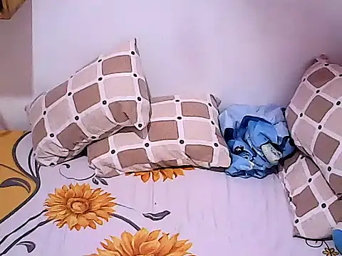 Sweetyummybabygirl live
