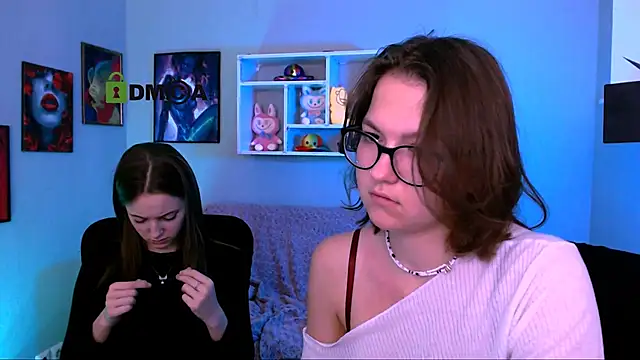 chloe_ley live