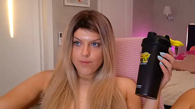 ChristieBlace live