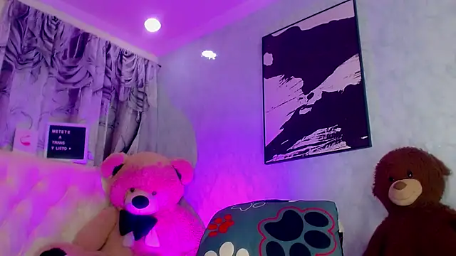 Julia_Bulette1 live
