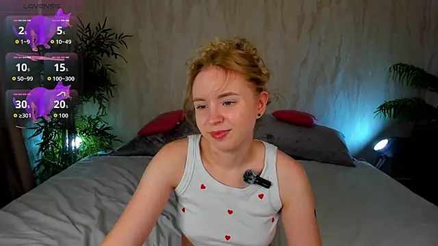 Linda__Bloom live