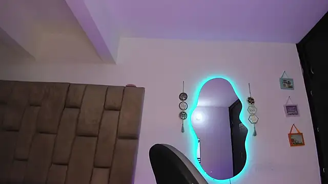 Estrella_rousel live