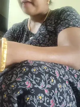 yamini1431 live