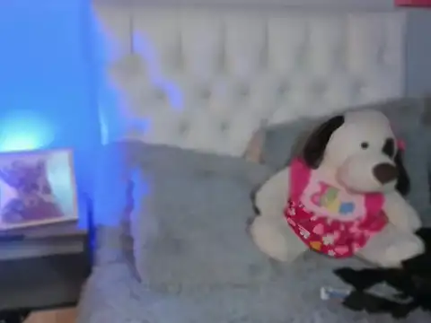 Anny_Evaanss_ live