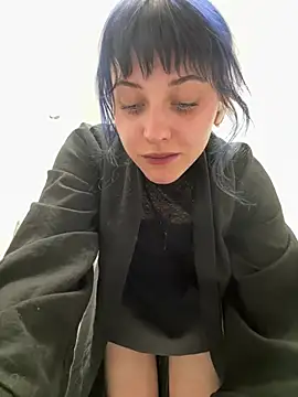 Only_April live