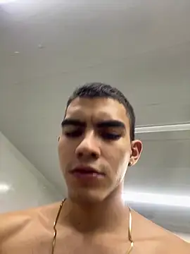 Sebastian_Vega live
