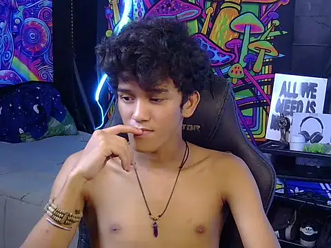 hugekenbigcock live