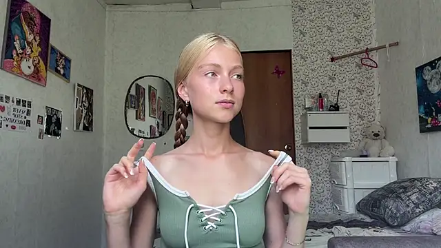 AliceGilbert_ live