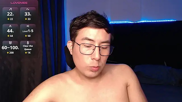 andrewmhilton_ live