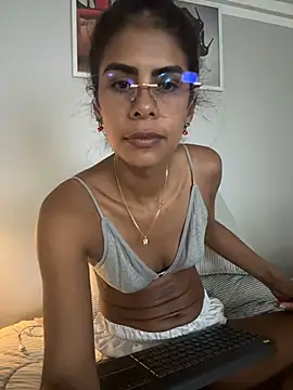 karlina_charlotte1 live