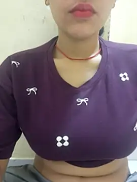 Cute_Kavya7 live