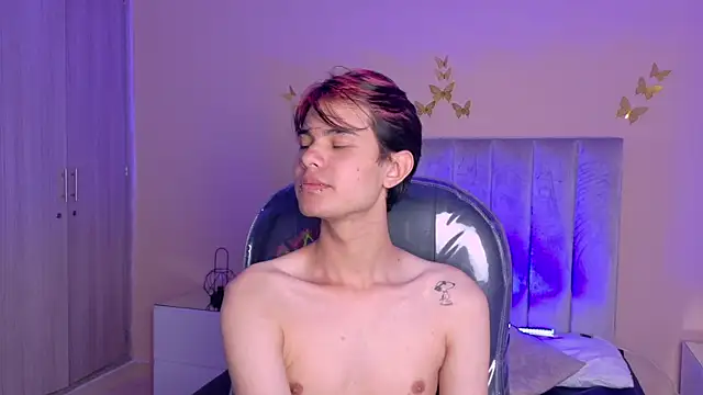 Derek_Sinn live