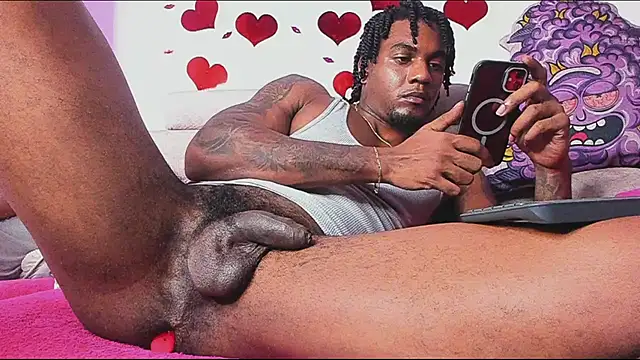 LOGAN_DRAKE live