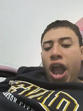 Thiagoo_Vega live