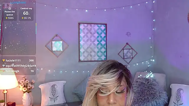 Corinndupontx live