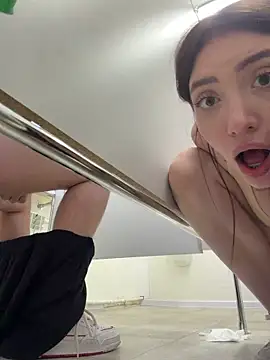 BallerinaCappuccino_ live
