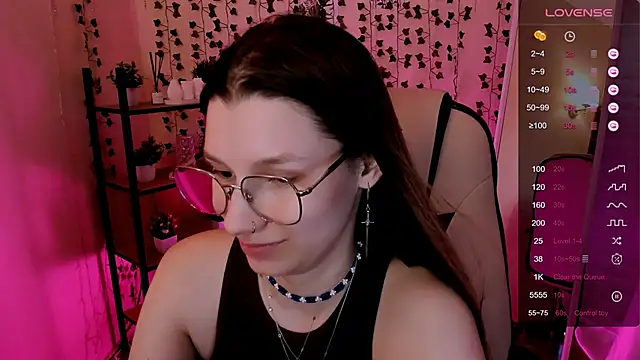 LinaBlossom_ live