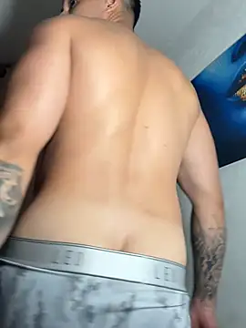 Jamess_White live