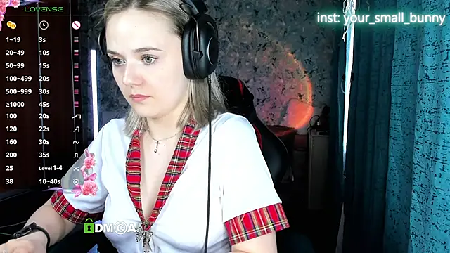 Your_small_bunny live
