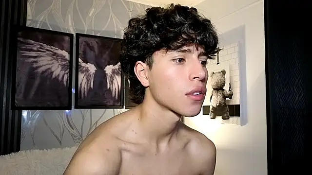 Michaell_Peters live