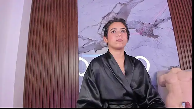 GabyHott_ live