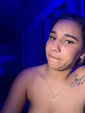 Cristina_Sofia_pm live