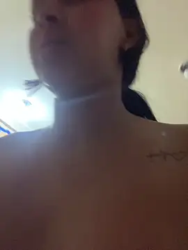 Milanyvero_ live