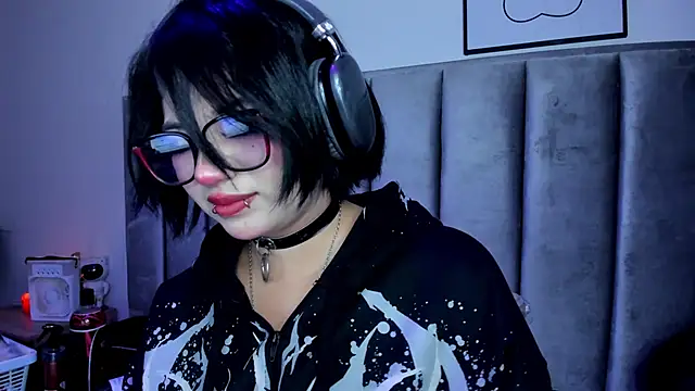 Kitty_Gang live