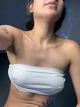 Naaria_ live