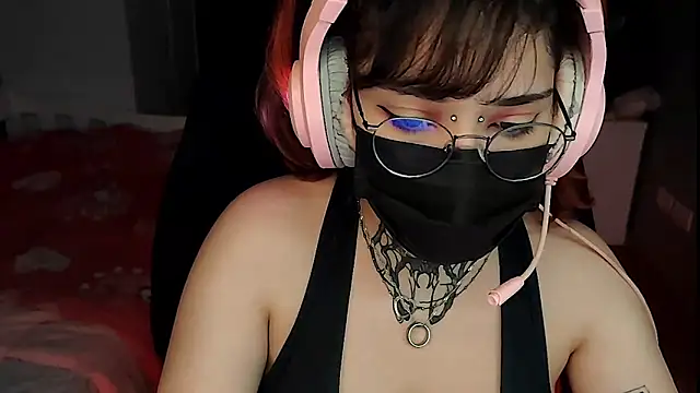 Lucyiy_ live